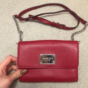 Michael Kors wallet on chain